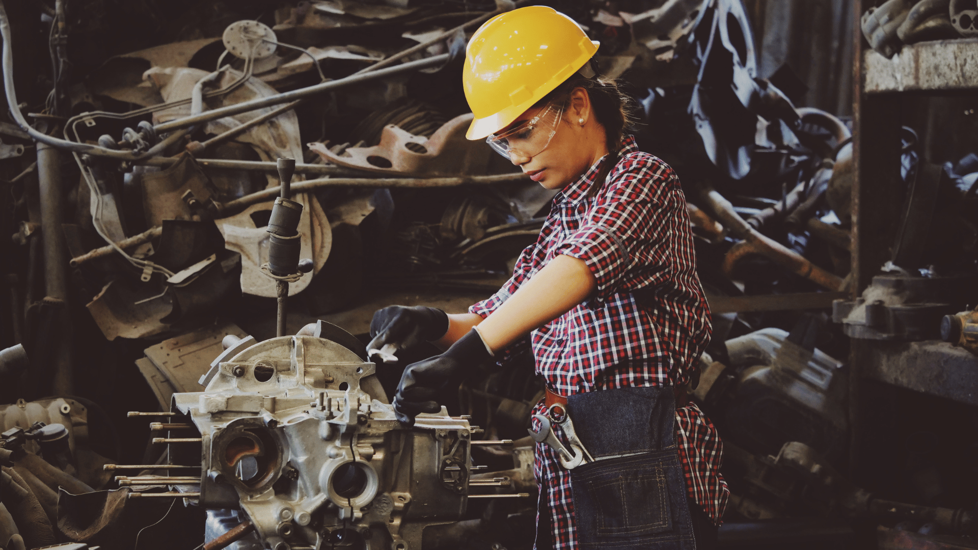 Comment faire découvrir les métiers de l’industrie aux jeunes ?